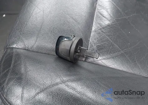 2009 Volvo C70 T5 z USA, uszkodzony, nr VIN YV1MC67239J075098